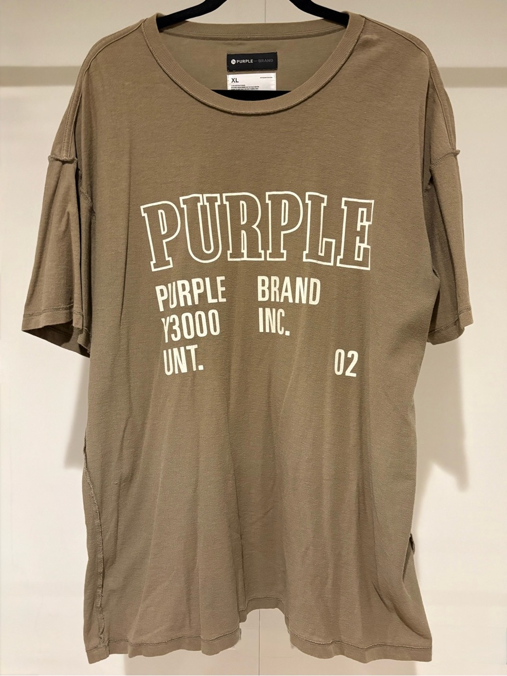 PURPLE Brand Graphic Tee in Olive Brown